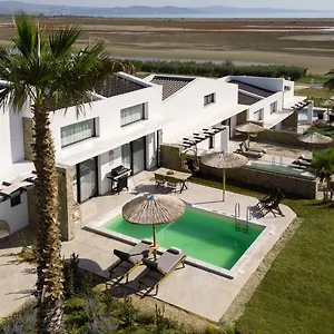Appart hôtel Flamingo View &, Potidée
